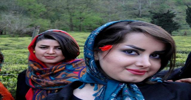 الأمن الإيراني يعتدي على سيدة في الشارع ويعتقلها بسبب الحجاب