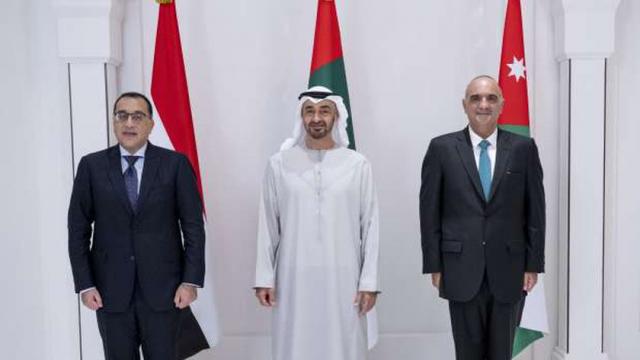 الشيخ محمد بن زايد يستقبل رئيسا وزراء مصر والأردن