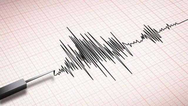 زلزال بقوة 6.2 درجة على مقياس ريختر يضرب إندونيسيا