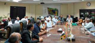 مطورو بدر يبحثون توفيق الأوضاع مع رئيس الجهاز.. مطورو بدر يبحثون توفيق الأوضاع مع رئيس الجهاز..